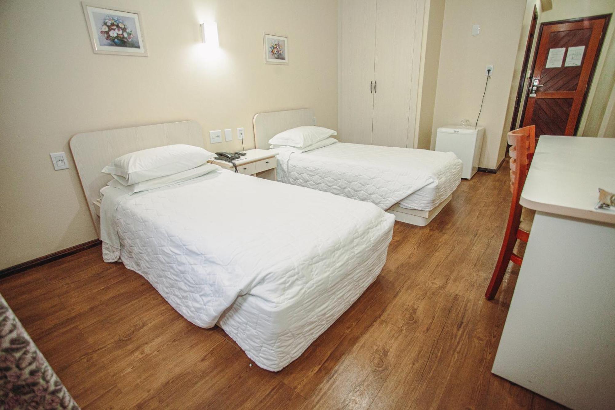 Hotel San Silvestre Tubarão Esterno foto