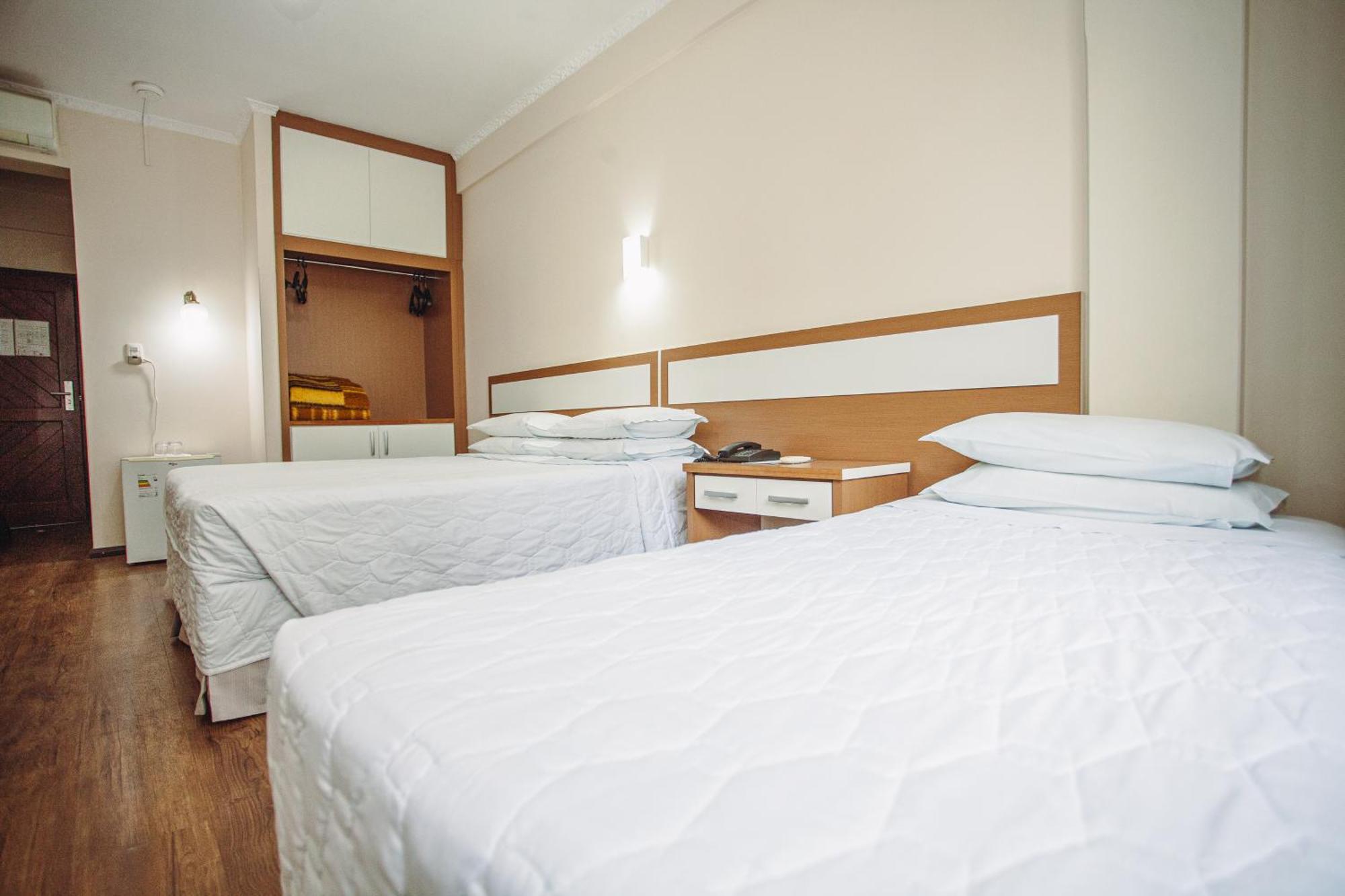 Hotel San Silvestre Tubarão Esterno foto